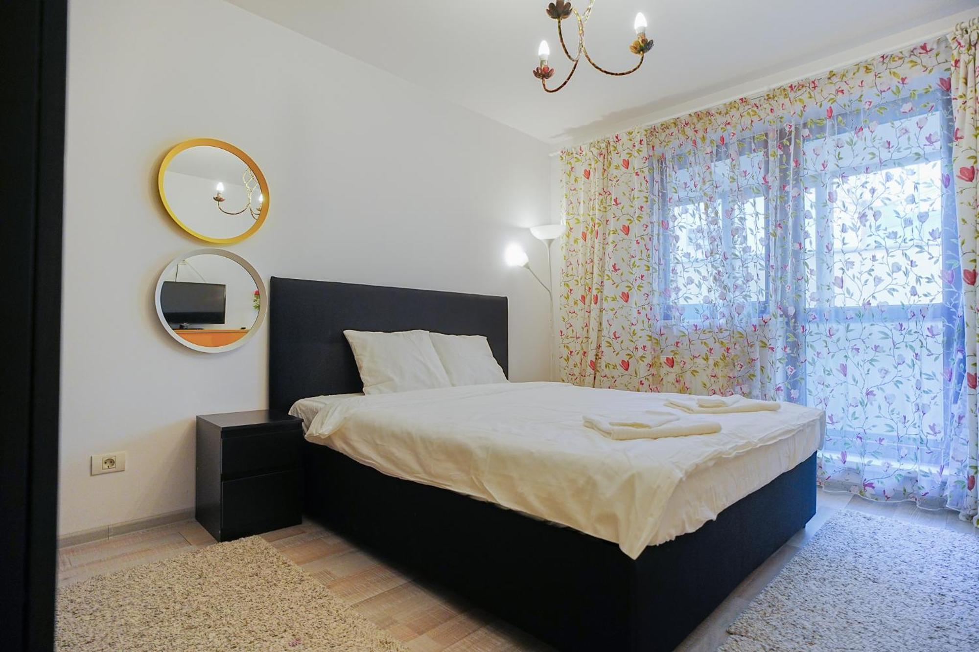 Апартаменты Hideaway Near Parliament Building Бухарест Экстерьер фото