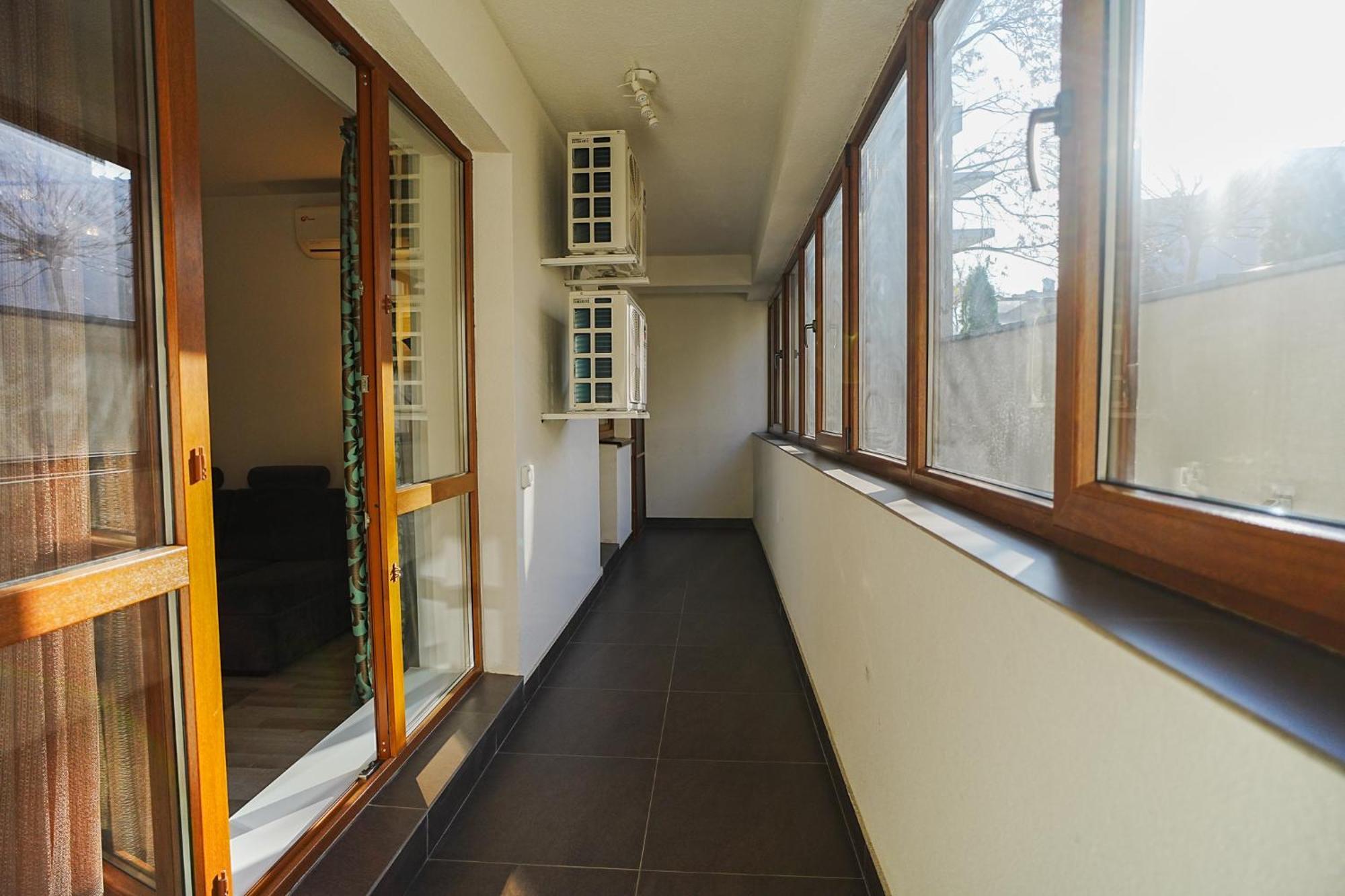 Апартаменты Hideaway Near Parliament Building Бухарест Экстерьер фото