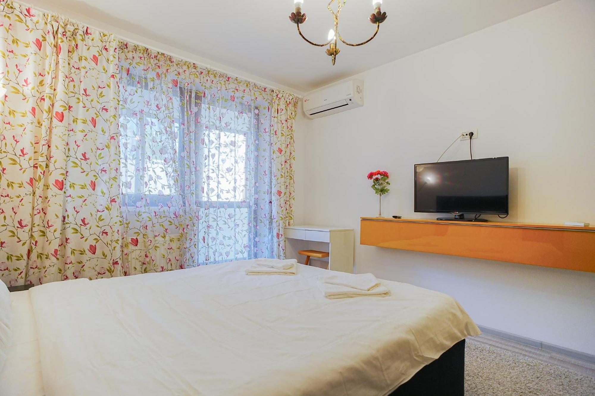 Апартаменты Hideaway Near Parliament Building Бухарест Экстерьер фото