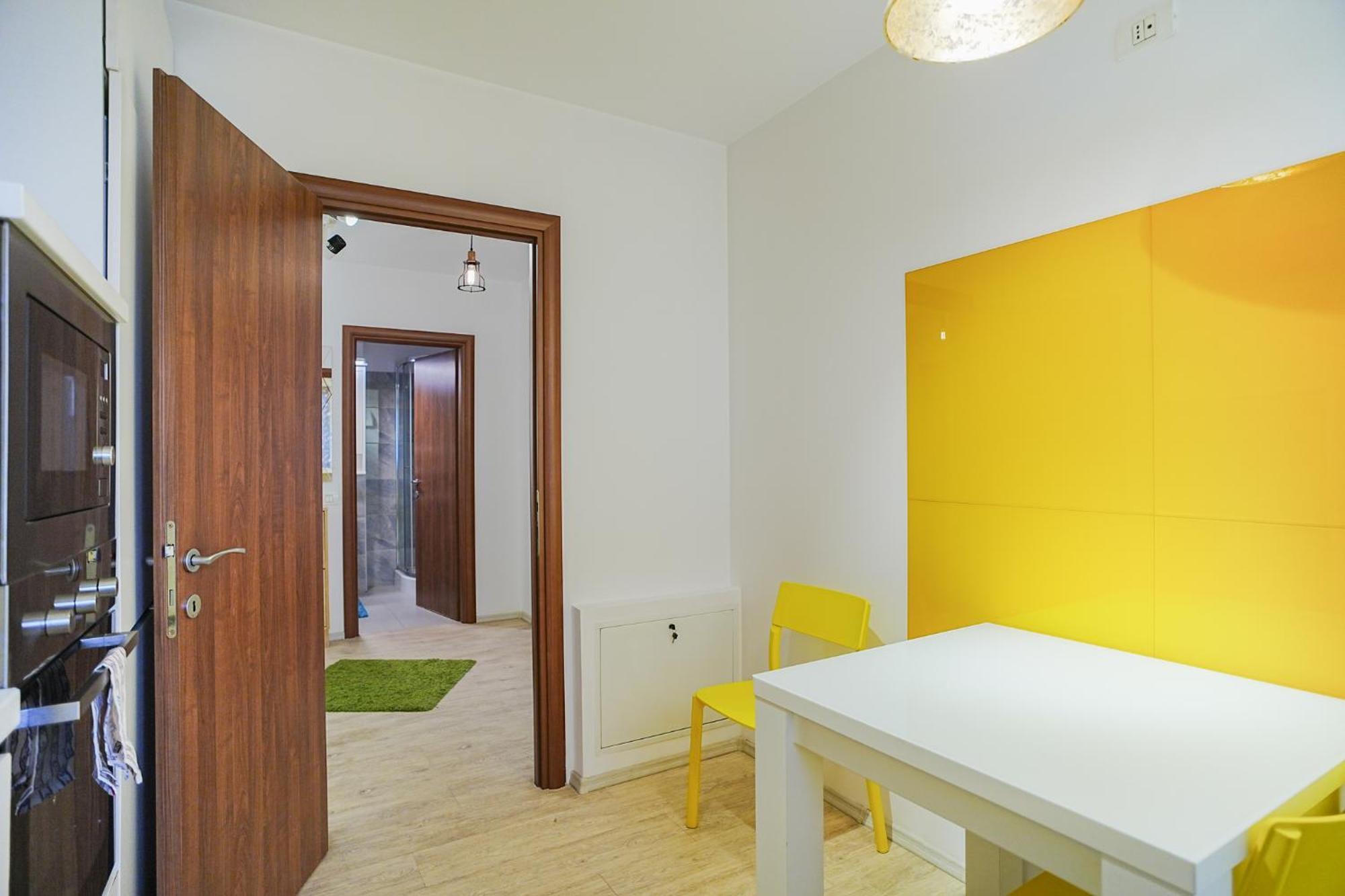 Апартаменты Hideaway Near Parliament Building Бухарест Экстерьер фото